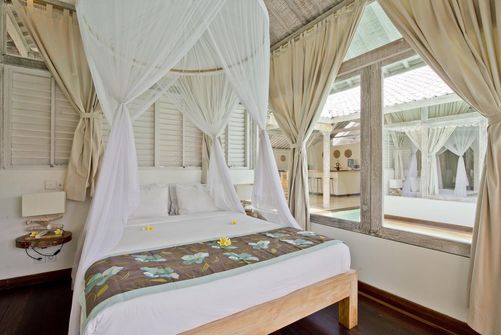 Villa Laksmana Hideaway 2 - Surrounded By Water- 2Bd Villa With Fantastic Pool! 세미냑 객실 사진