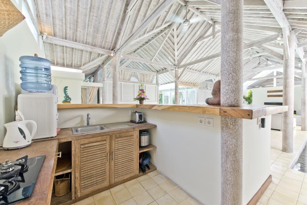 Villa Laksmana Hideaway 2 - Surrounded By Water- 2Bd Villa With Fantastic Pool! 세미냑 객실 사진