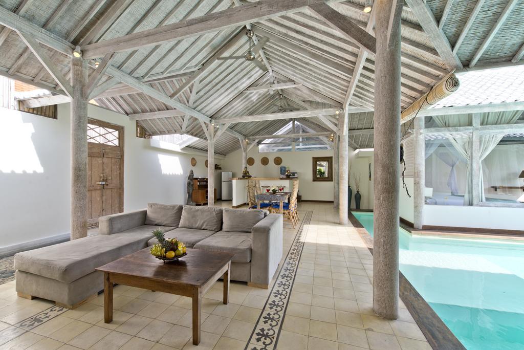 Villa Laksmana Hideaway 2 - Surrounded By Water- 2Bd Villa With Fantastic Pool! 세미냑 외부 사진