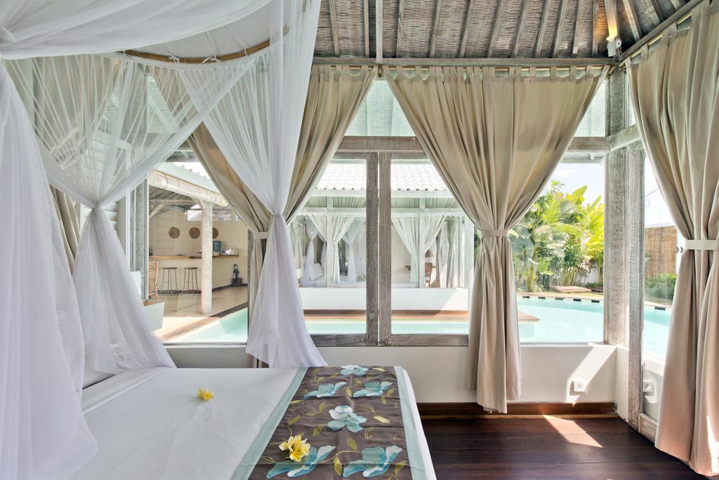 Villa Laksmana Hideaway 2 - Surrounded By Water- 2Bd Villa With Fantastic Pool! 세미냑 외부 사진