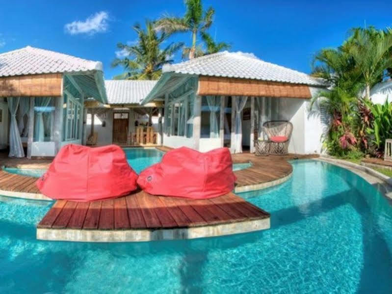Villa Laksmana Hideaway 2 - Surrounded By Water- 2Bd Villa With Fantastic Pool! 세미냑 외부 사진