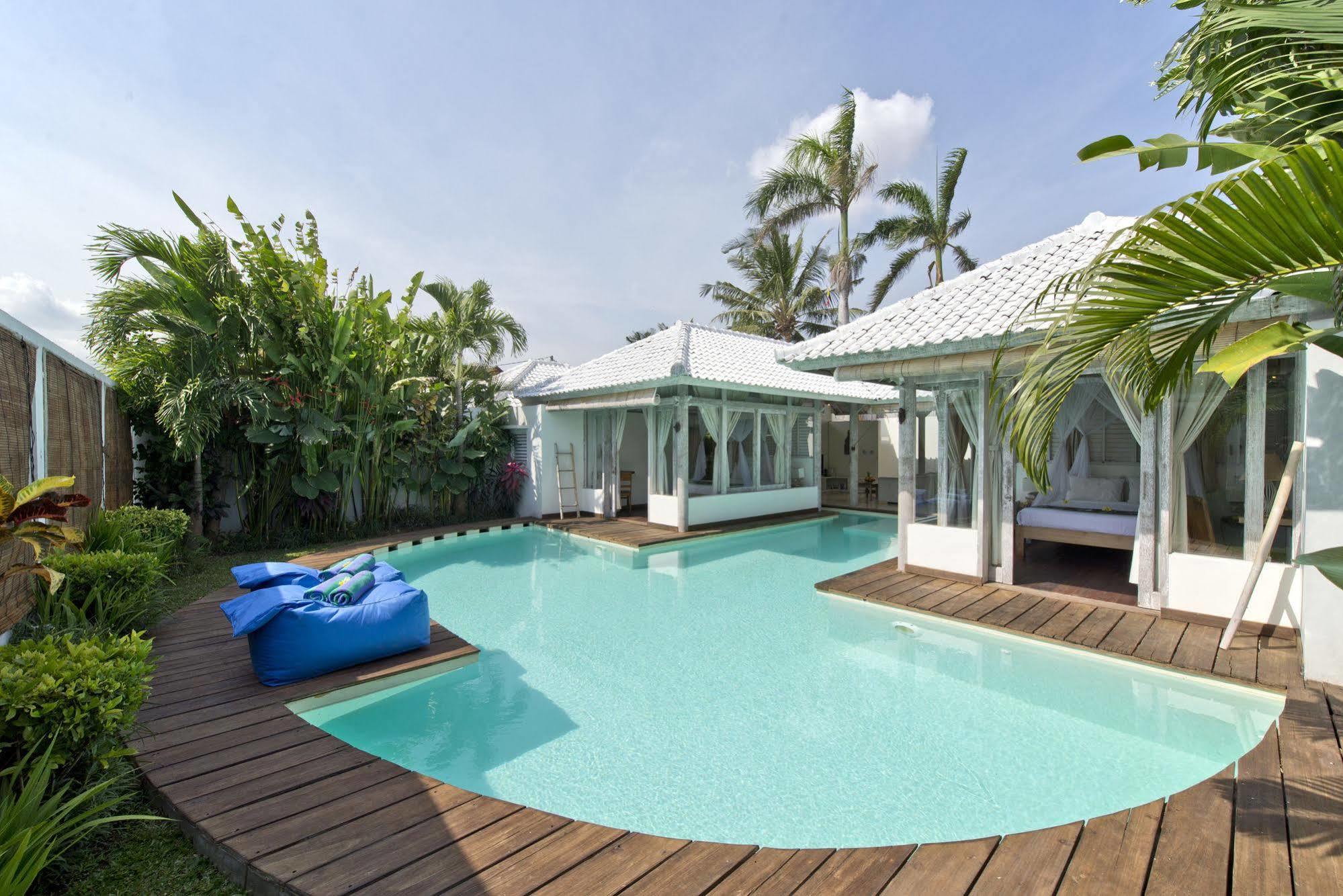 Villa Laksmana Hideaway 2 - Surrounded By Water- 2Bd Villa With Fantastic Pool! 세미냑 외부 사진
